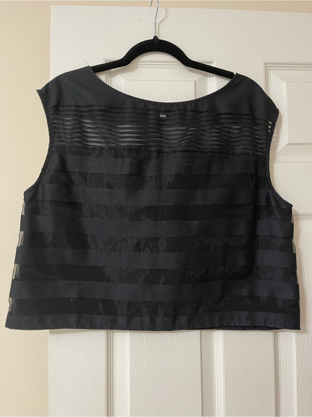 Milly black top